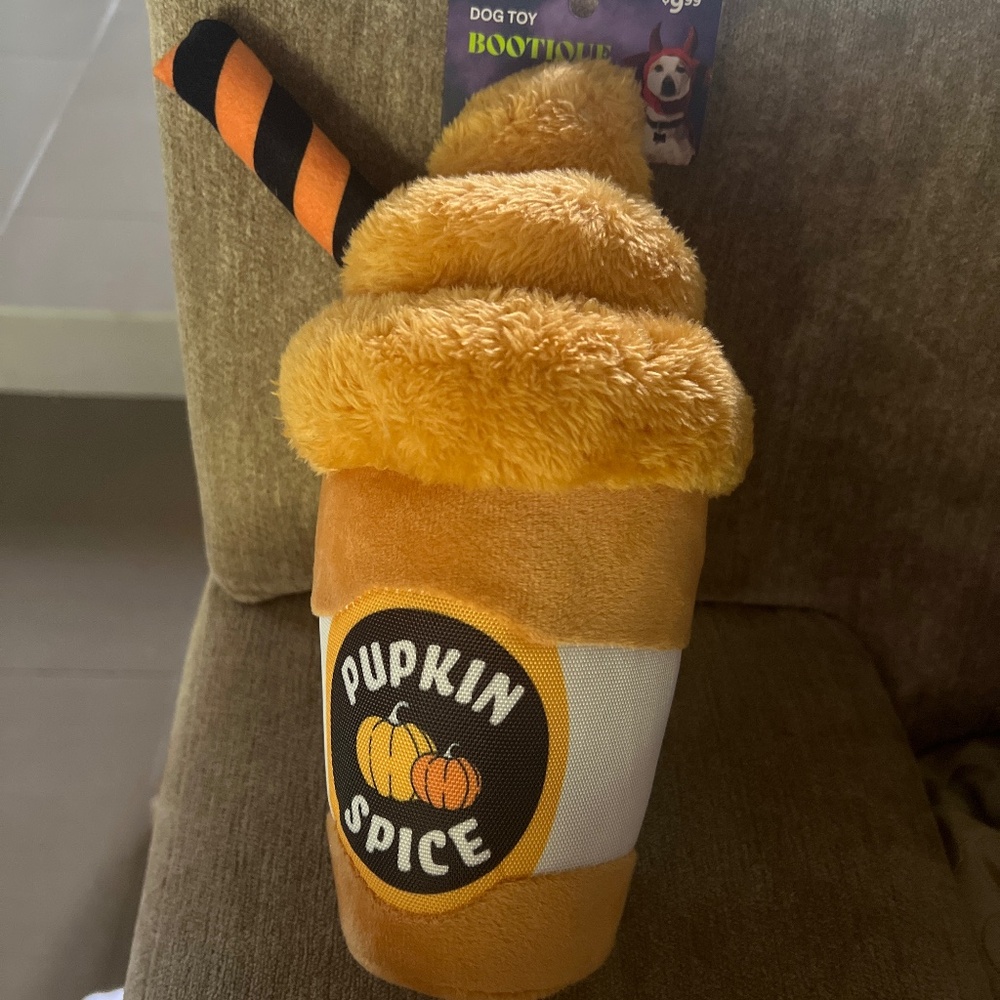 3/ for $20 in a BUNDLE ~ Bootique dog toy